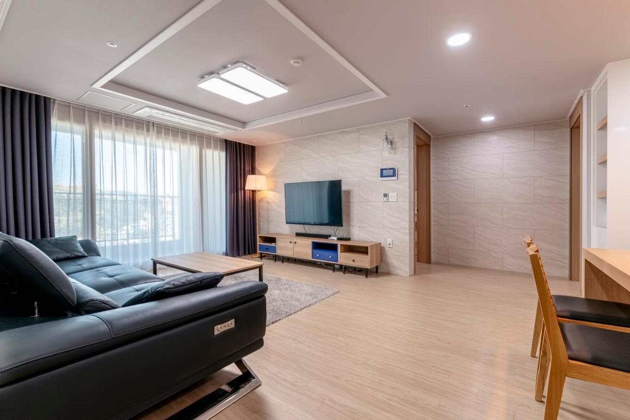 Edenstay Geoje Εξωτερικό φωτογραφία