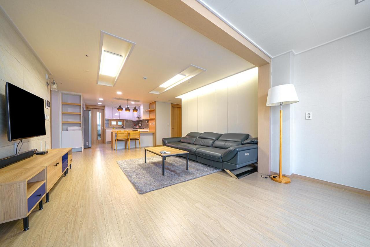 Edenstay Geoje Εξωτερικό φωτογραφία